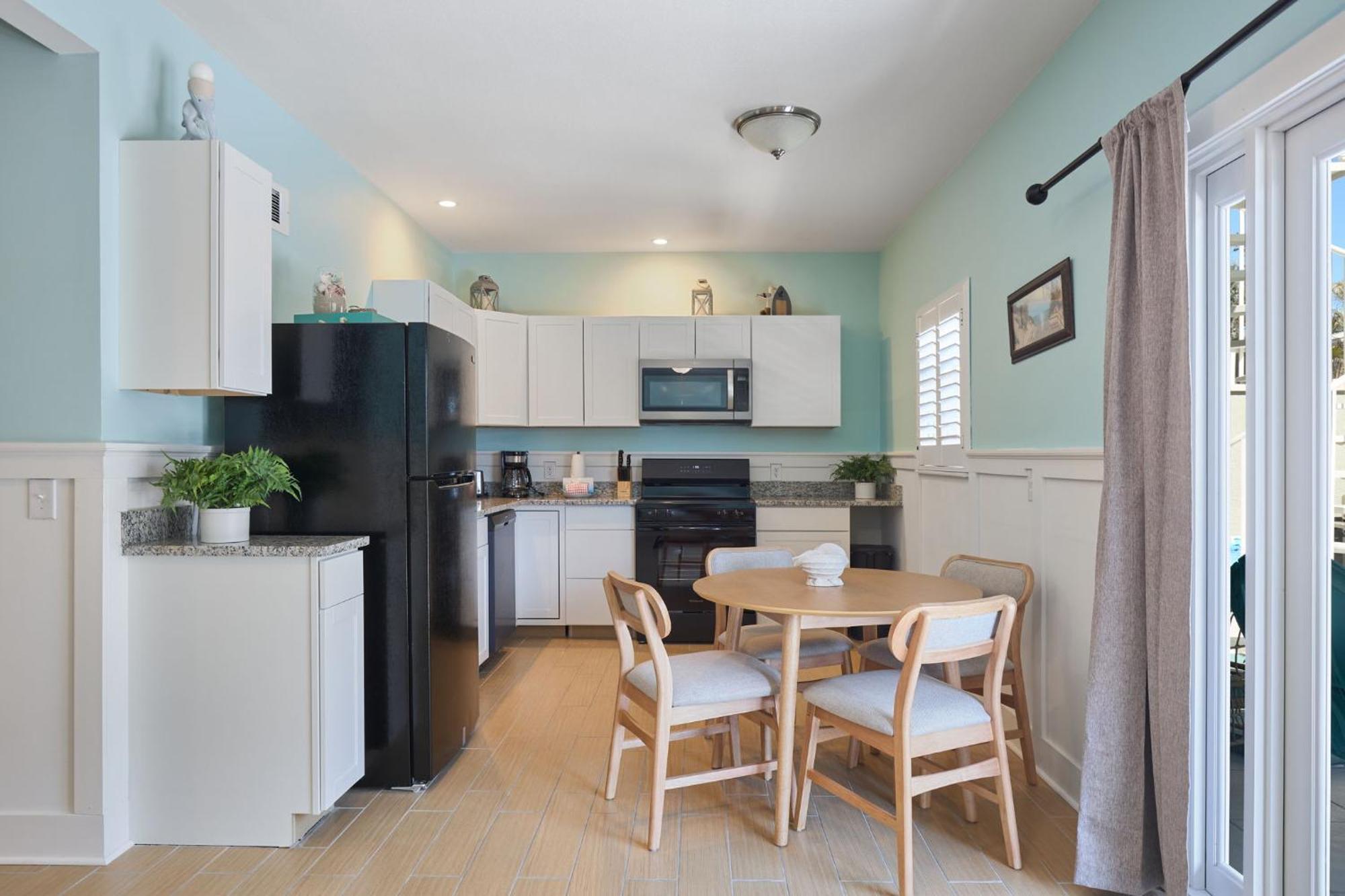 Gorgeous Apartment On Mango St Steps To Beach Fort Myers Beach Esterno foto